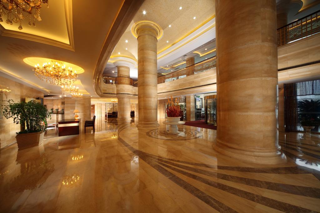 Puxi New Century Hotel Shanghai Exterior foto